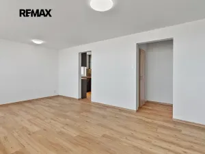 Prodej bytu 3+1, Praha - Michle, Pod dálnicí, 70 m2