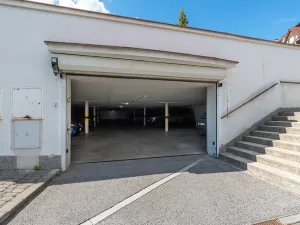 Prodej garážového stání, Brno, Högrova, 11 m2