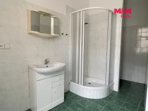 Pronájem bytu 2+1, Poděbrady - Poděbrady III, Komenského, 59 m2