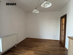 Pronájem bytu 2+kk, Kladno, Generála Selnera, 41 m2