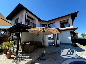 Prodej rodinného domu, Pomorie, Bulharsko, 179 m2