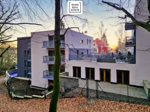 Prodej kanceláře, Karlovy Vary, Šumavská, 150 m2
