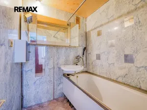 Prodej bytu 4+1, Chomutov, Kamenná, 76 m2