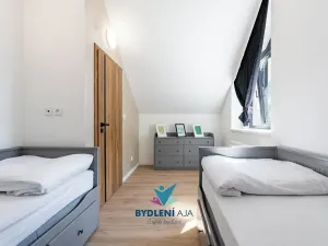 Prodej rodinného domu, Bystřany, 284 m2