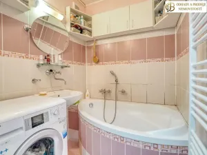 Prodej bytu 3+1, Česká Ves, Jánského, 64 m2