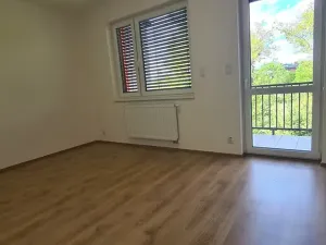 Pronájem bytu 2+kk, Praha - Dolní Chabry, Do rybníčků, 62 m2