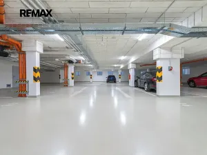 Pronájem bytu 2+kk, Praha - Strašnice, Strančická, 48 m2