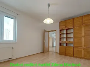Pronájem bytu 2+kk, Praha - Strašnice, Gutova, 55 m2