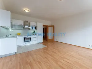 Prodej bytu 1+kk, Praha - Zličín, Míšovická, 38 m2
