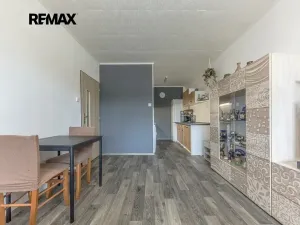 Prodej bytu 2+kk, Praha - Modřany, Mádrova, 44 m2