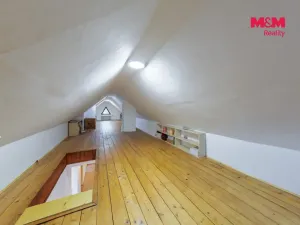 Prodej rodinného domu, Karlovy Vary - Dvory, V Lučinách, 330 m2