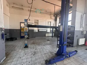 Pronájem skladu, Chrudim, V Tejnecku, 705 m2