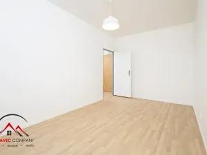 Pronájem bytu 2+1, Krnov, SPC H, 49 m2