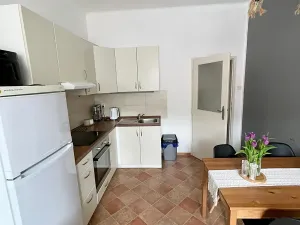 Pronájem bytu 2+kk, Praha - Smíchov, Radlická, 46 m2
