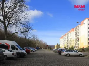 Pronájem bytu 1+kk, Ústí nad Labem - Všebořice, Spartakiádní, 31 m2