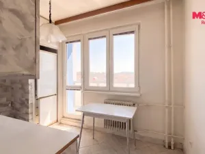 Prodej bytu 2+1, Rakovník - Rakovník II, Dukel. hrdinů, 51 m2
