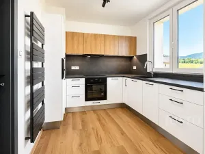 Prodej bytu 2+1, Záblatí, 52 m2