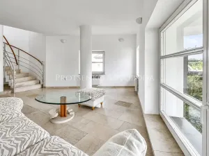 Prodej ordinace, Křižanov, Benešovo náměstí, 530 m2