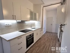 Pronájem bytu 2+kk, Brno, Staňkova, 43 m2
