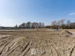 Prodej pozemku pro bydlení, Komárov, 744 m2