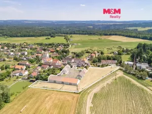 Prodej komerčního pozemku, Vráž, 16101 m2