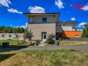 Pronájem obchodního prostoru, Klatovy - Klatovy IV, Studentská, 30 m2