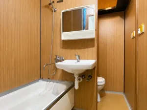 Prodej bytu 2+1, Olomouc, Politických vězňů, 42 m2