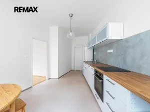 Pronájem bytu 3+1, Praha - Holešovice, Františka Křížka, 105 m2