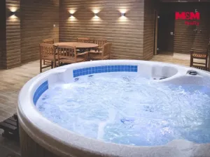 Prodej bytu 2+kk, Karlovy Vary, Chebská, 48 m2