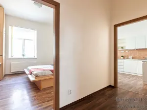 Prodej bytu 2+kk, Praha - Vokovice, Krátký lán, 42 m2