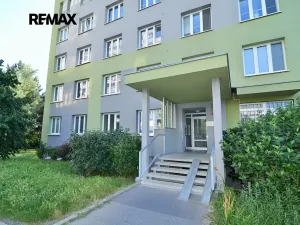 Pronájem bytu 2+kk, Praha - Řepy, Galandova, 46 m2