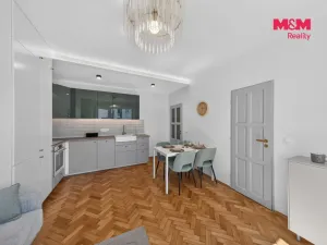 Prodej bytu 3+kk, Praha, Skloněná, 55 m2