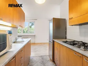 Pronájem bytu 3+kk, Praha - Dejvice, Šárecká, 76 m2