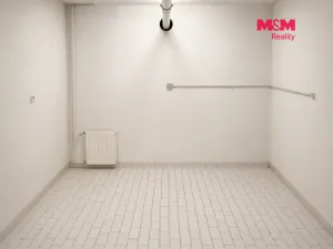 Pronájem obchodního prostoru, Mariánské Lázně, Husova, 100 m2