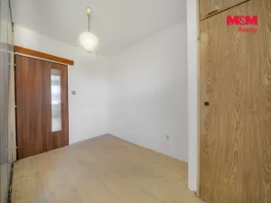 Prodej bytu 3+1, Domažlice, Ladova, 76 m2