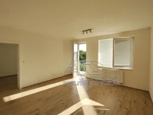 Pronájem bytu 2+kk, České Budějovice, Husova tř., 47 m2