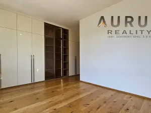 Pronájem bytu 4+kk, Praha - Nusle, Bělehradská, 123 m2