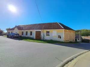 Prodej zemědělské usedlosti, Budeč, 935 m2