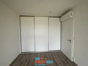 Pronájem bytu 2+kk, Praha - Lipence, Oddechová, 48 m2