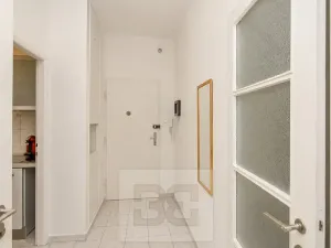 Pronájem bytu 2+1, Praha - Holešovice, Vinařská, 86 m2