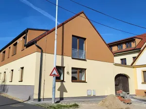 Pronájem bytu 2+kk, Praha - Cholupice, Podchýšská, 45 m2