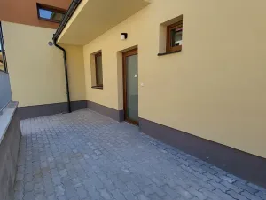 Pronájem bytu 2+kk, Praha - Cholupice, Podchýšská, 45 m2