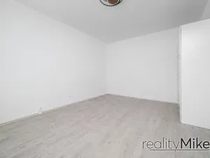 Prodej bytu 1+1, Hodkovice nad Mohelkou, Podlesí, 40 m2