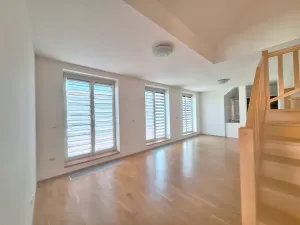 Pronájem bytu 4+kk, Praha - Nusle, Jaurisova, 100 m2