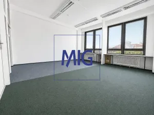 Pronájem kanceláře, Brno, Šujanovo náměstí, 364 m2