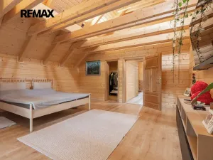 Prodej vily, Králův Dvůr, Pod Lesem, 296 m2