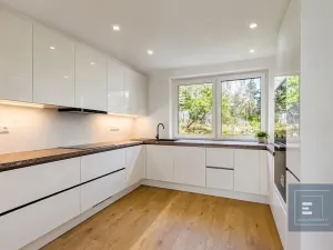 Prodej rodinného domu, Písek, Na Pakšovce, 228 m2