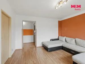 Prodej bytu 3+1, Jince, Čenkovská, 69 m2