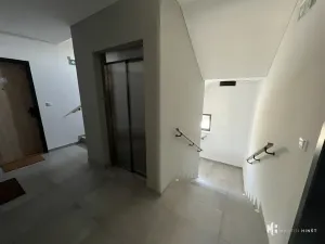 Pronájem bytu 1+kk, Praha - Hlubočepy, Dostalové, 28 m2