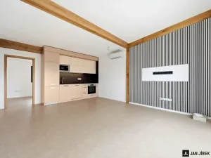 Pronájem bytu 3+kk, Pardubice - Zelené Předměstí, Čacké, 69 m2